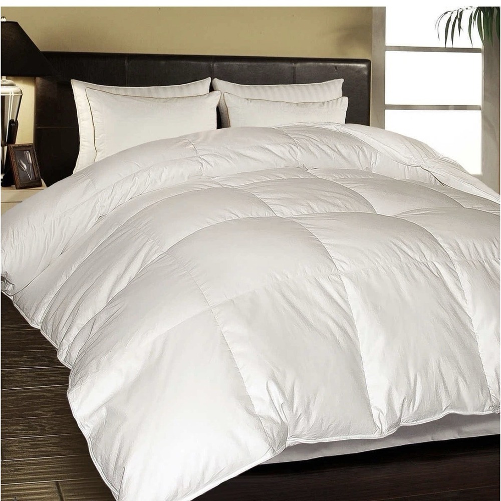 HOTEL GRAND FULL/QUEEN SIZE WHITE GOOSE FEATHER AND DOWN COMFORTER NIP